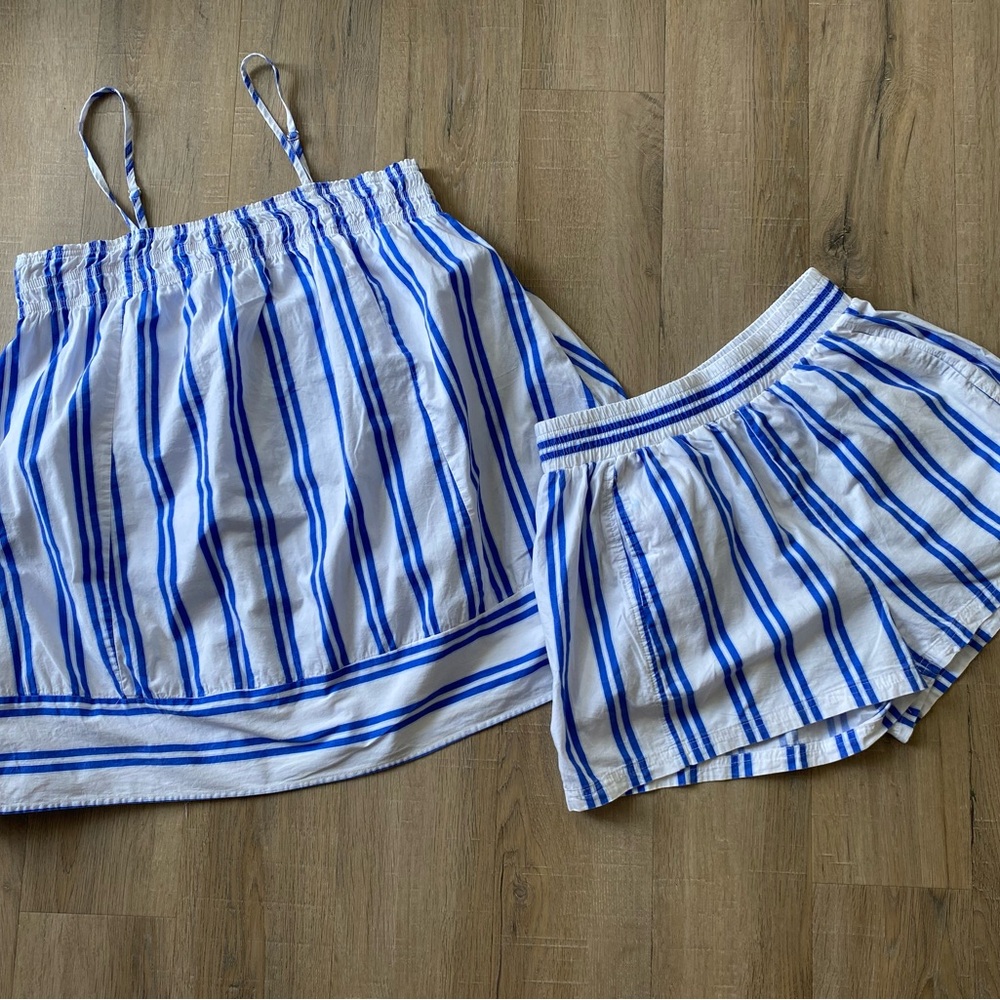 Amazon Blue and White Striped Women's Set